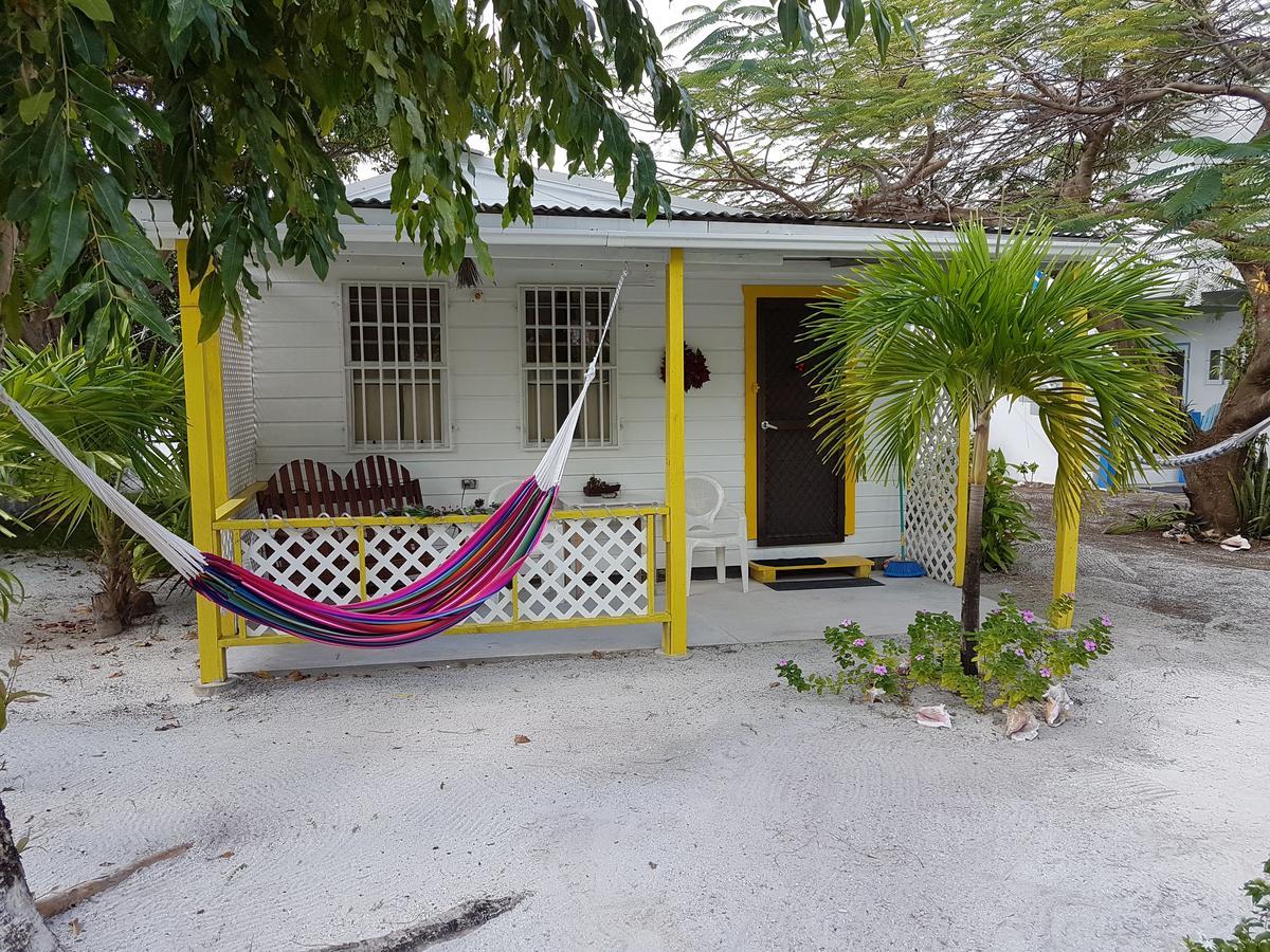 Jaguar Morning Star Hotel Caye Corker Esterno foto