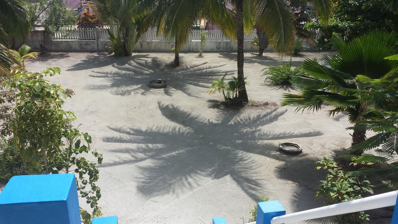 Jaguar Morning Star Hotel Caye Corker Esterno foto